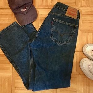 Levi’s Regular Fit 505 Jeans!!